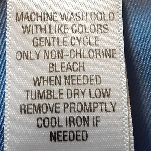 CROFT & BARROW/WOVEN STRETCH BLOUSE/MEDIUM - Picture 8 of 8